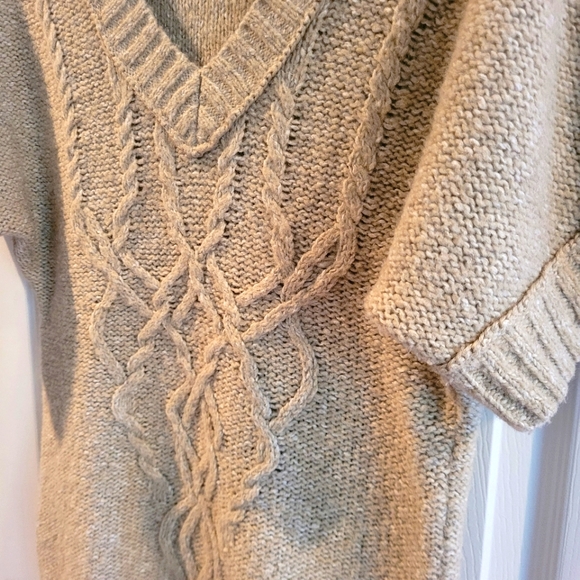 Loft Women's Small Beige Sweater - Picture 3 of 4